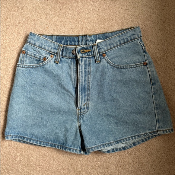 SOLD VINTAGE LEVI 512 DENIM SHORT - Picture 8 of 8